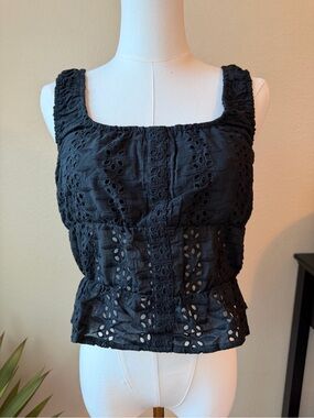 Lulu's Black Eyelet Square-Neck Tank Top